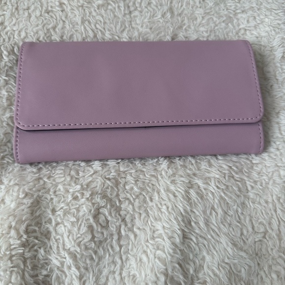 Accessories - Lavender Wallet